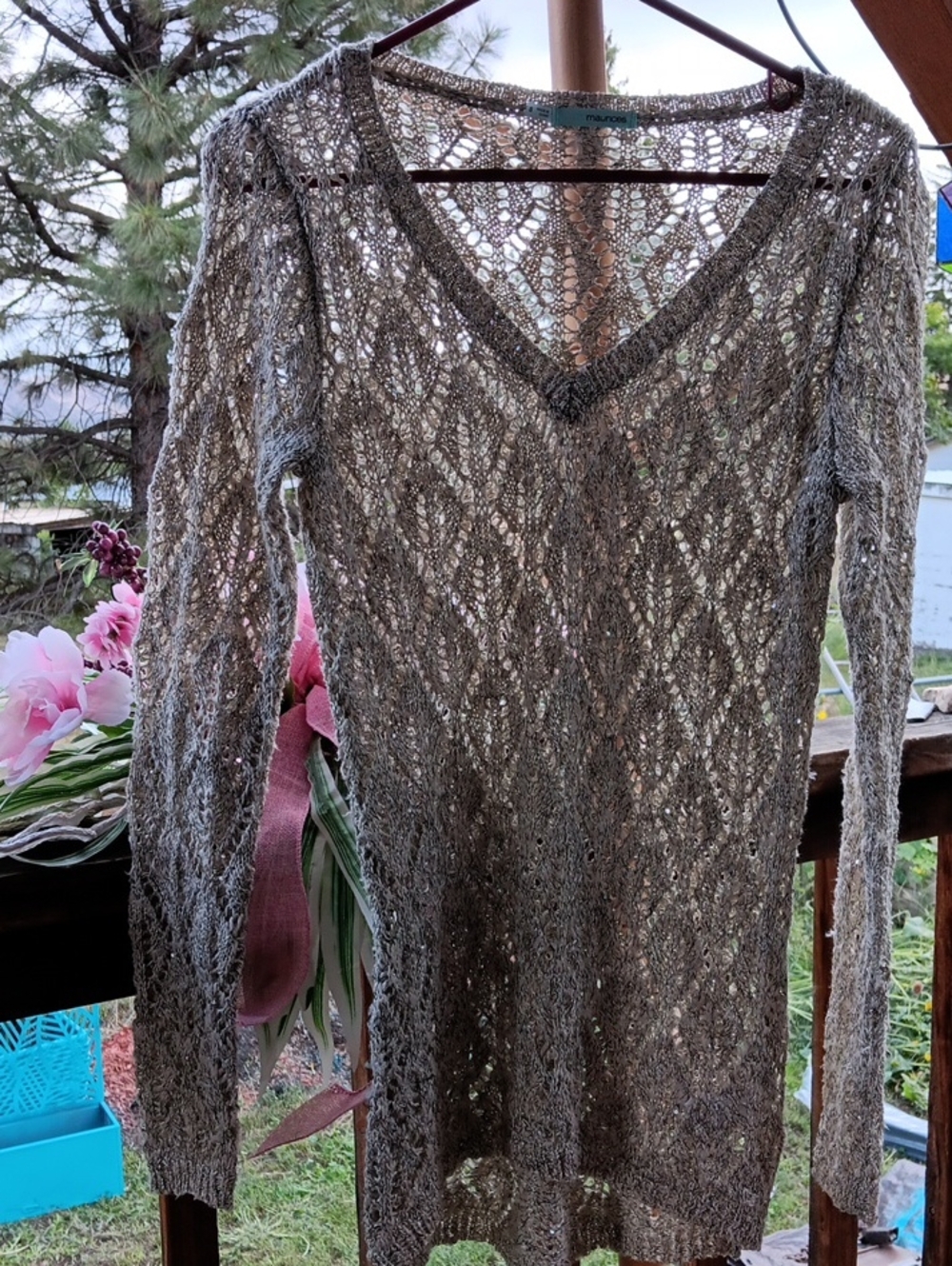 Maurices Gray Open-Knit V-Neck Long Sleeve Top